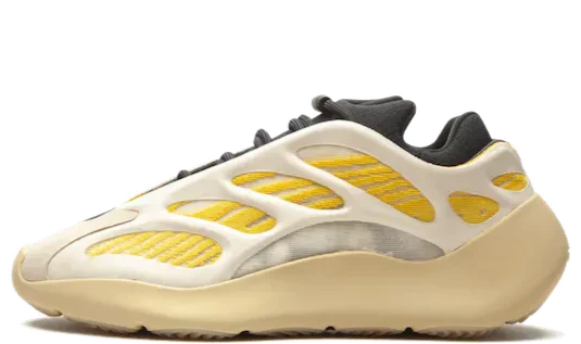 Yeezy 700 V3 - Safflower