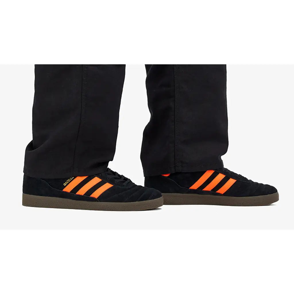 Gazelle Team - Black / Solar Orange