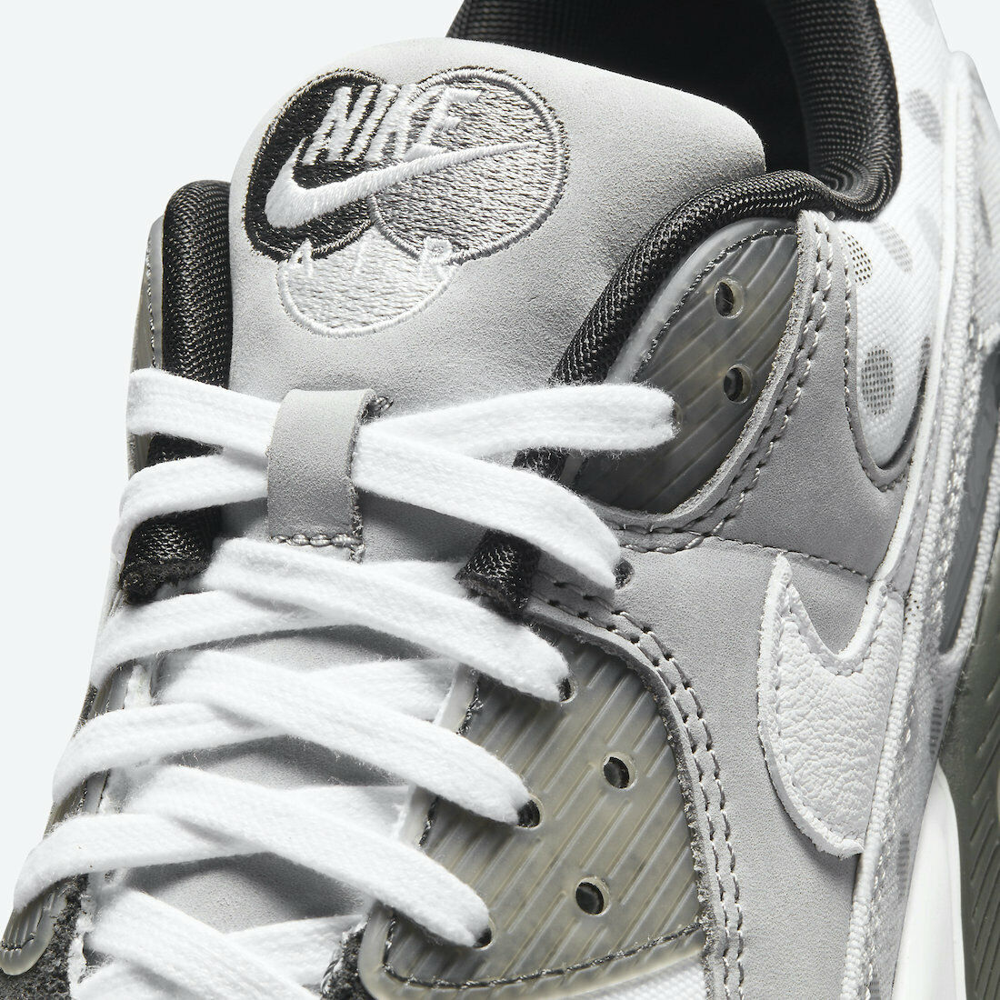 Air Max 90 - White Polka Dot