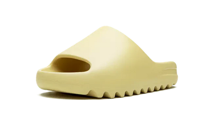 Yeezy Slides - Desert Sand
